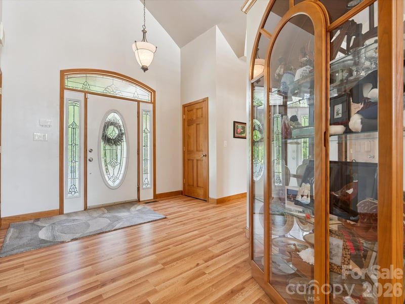 887 Living Waters Dr, Great Falls, SC 29055