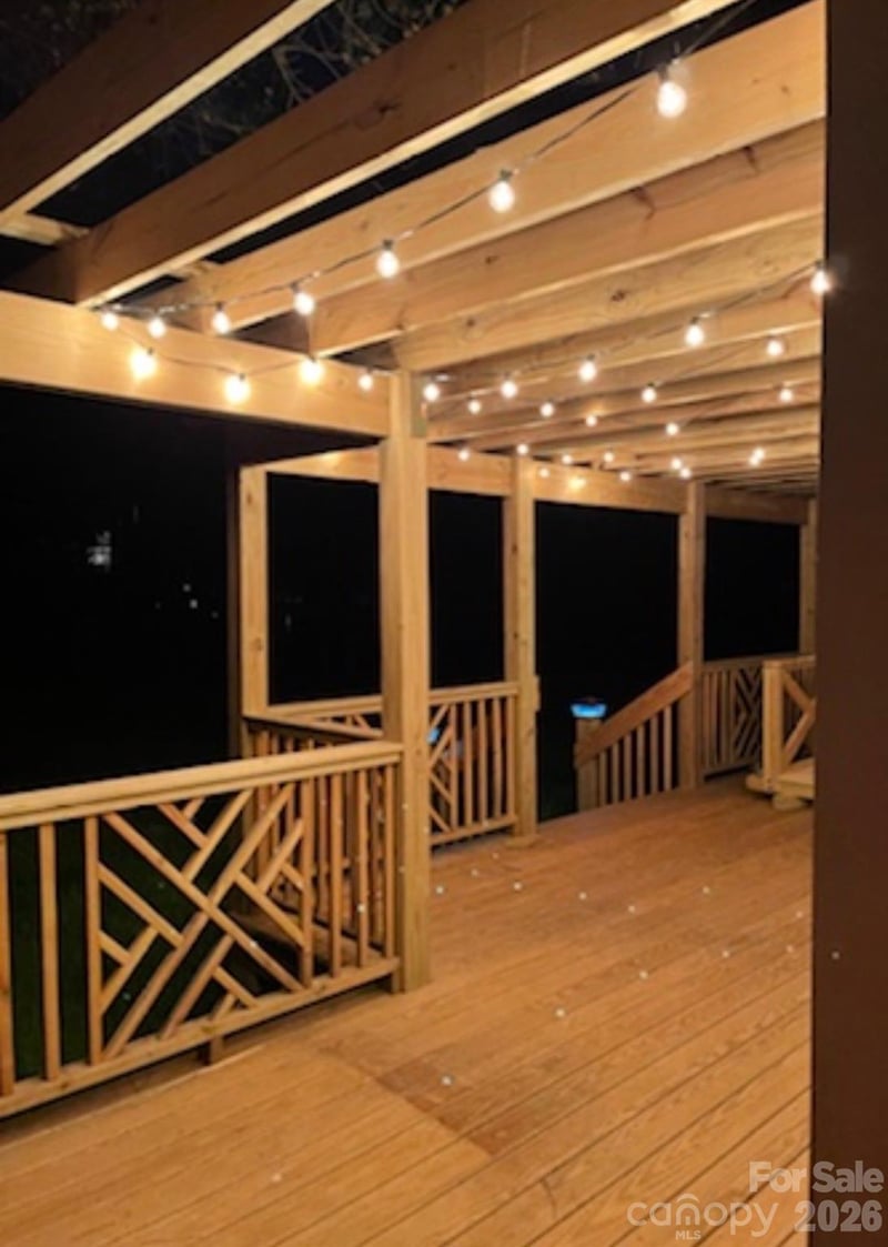 5111 Stockbridge Dr, Mount Holly, NC 28120