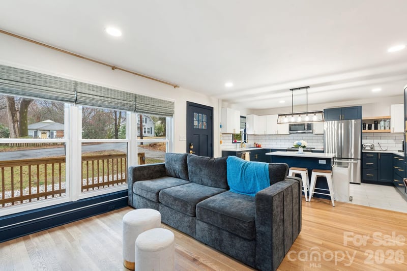 817 Brent St, Winston Salem, NC 27103