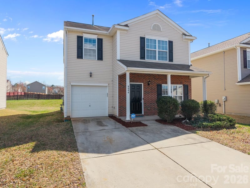 9006 Corey Common Ave, Charlotte, NC 28216