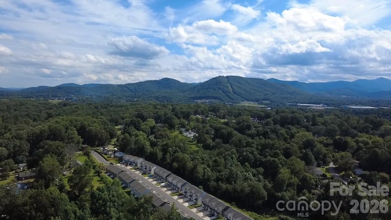 80 Cain Hollow Way, Asheville, NC 28806