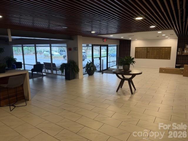 1323 Queens Rd #313, Charlotte, NC 28207