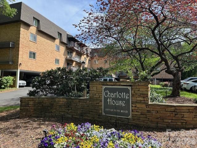 1323 Queens Rd #313, Charlotte, NC 28207