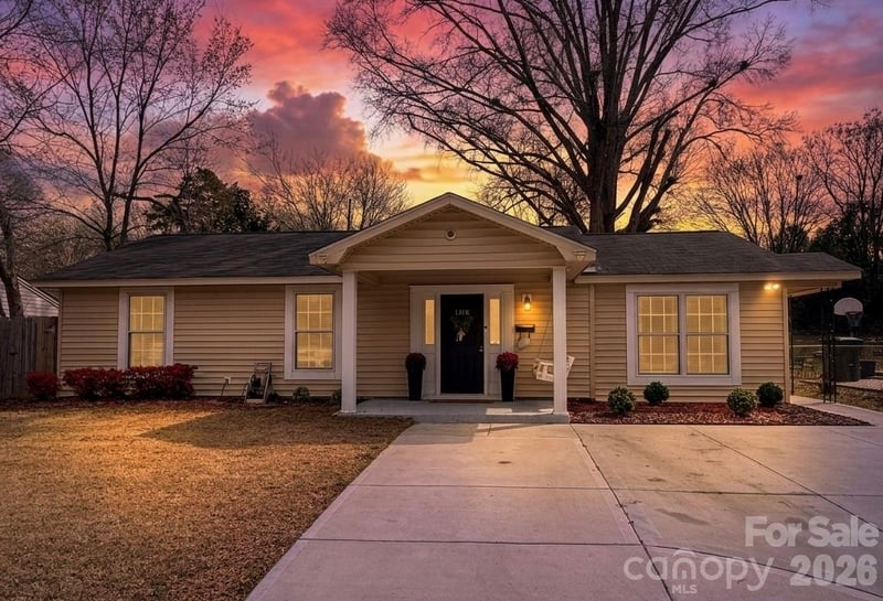 1318 Mcdow Dr, Rock Hill, SC 29732