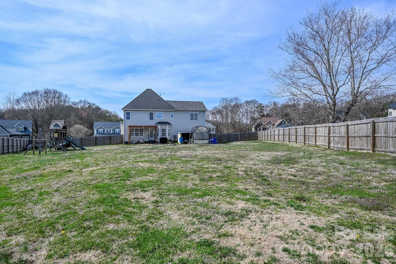 2820 Loxdale Farms Dr #14, Monroe, NC 28110