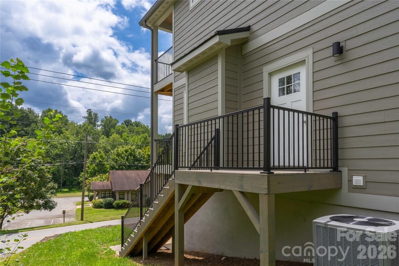 1711 Old Haywood Rd, Asheville, NC 28806