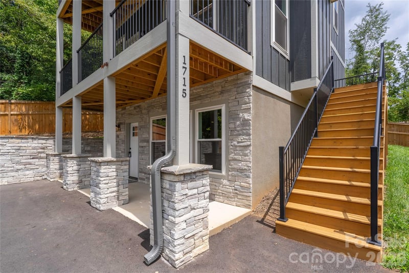 1715 Old Haywood Rd, Asheville, NC 28806