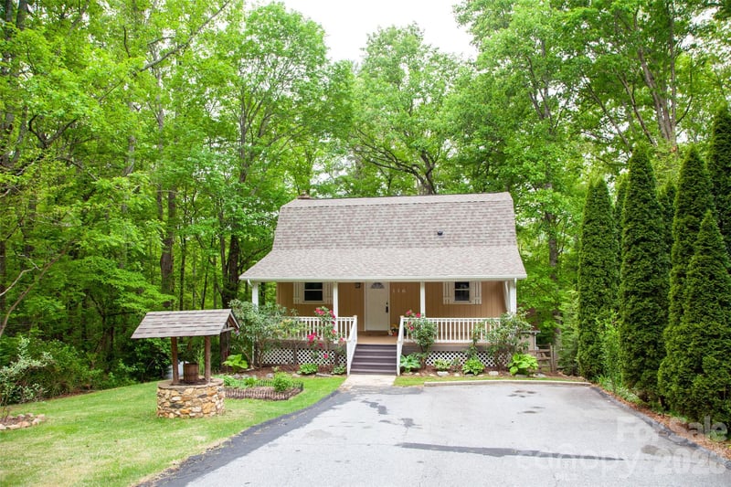116 Vehorn Rd, Fairview, NC 28730