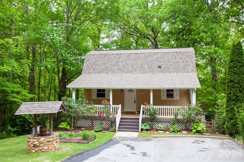 116 Vehorn Rd, Fairview, NC 28730