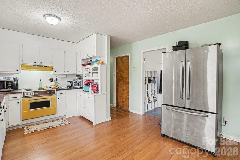 1004 Oakwood Ave, Kannapolis, NC 28081