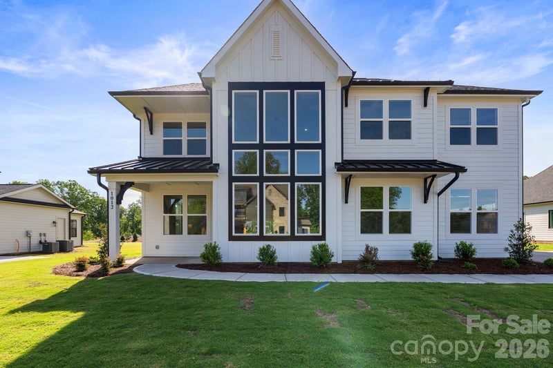1012 Courtney Ln #27, Wesley Chapel, NC 28173