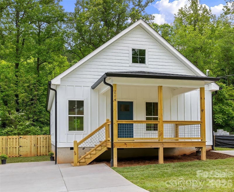 114 Orchard St, Old Fort, NC 28762