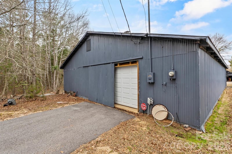 6312 Richburg Rd, Great Falls, SC 29055