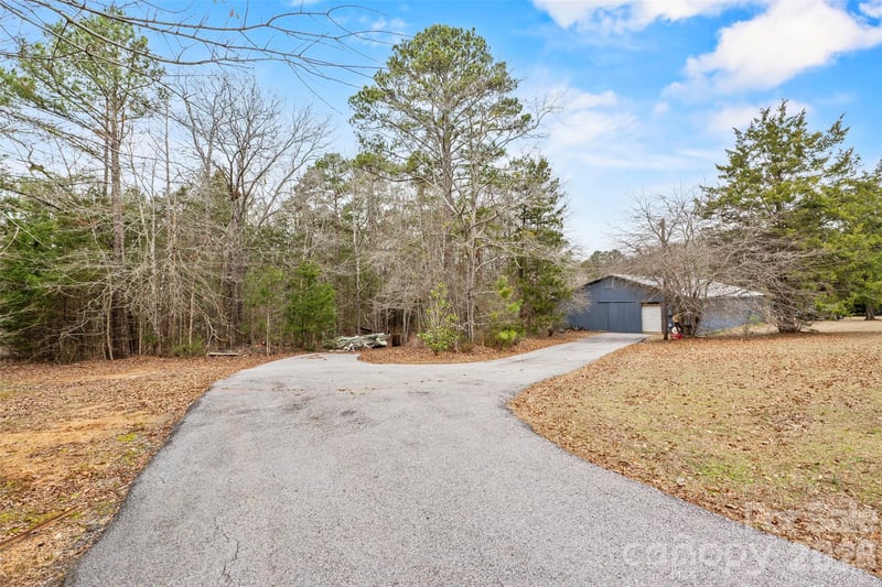 6312 Richburg Rd, Great Falls, SC 29055