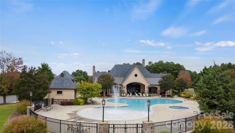 1112 Verdant Ridge Cir, Belmont, NC 28012
