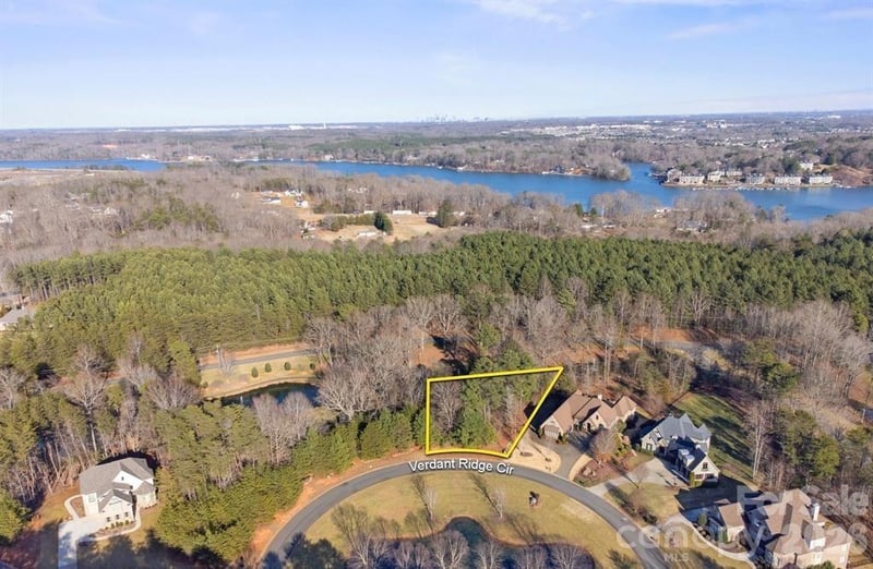 1112 Verdant Ridge Cir, Belmont, NC 28012