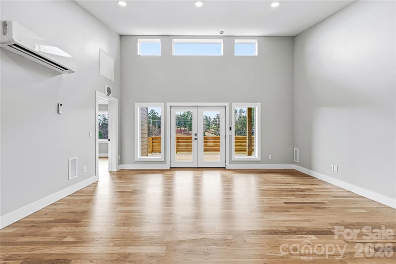 326 Emma Rd, Asheville, NC 28806