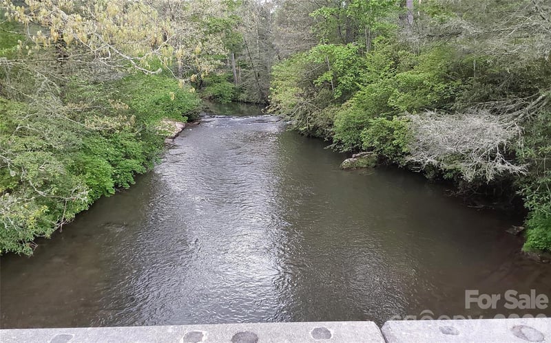 Heritage Dr, Sapphire, NC 28774