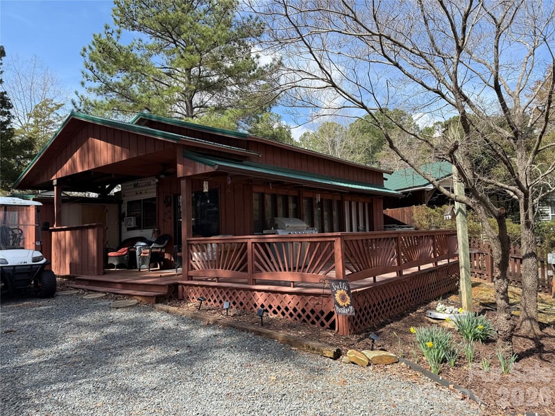 102 Doe Ct #G76, Mount Gilead, NC 27306