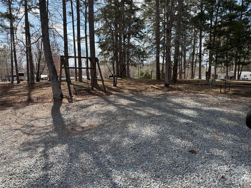 102 Doe Ct #G76, Mount Gilead, NC 27306