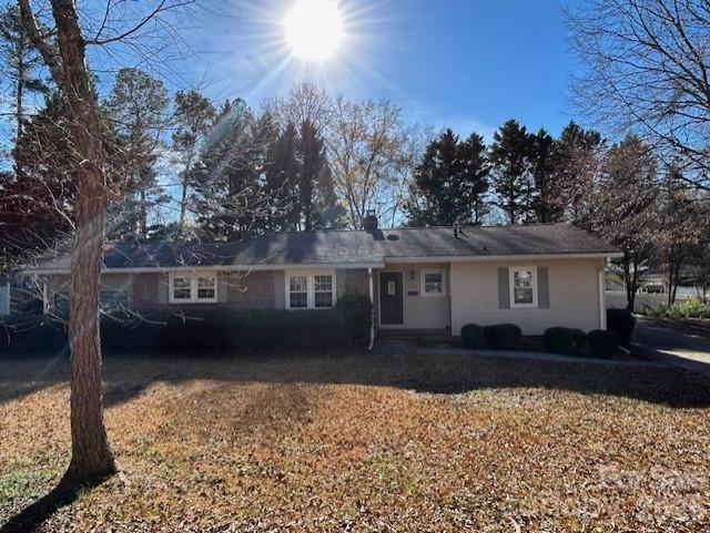 408 Gillsbrook Rd, Lancaster, SC 29720