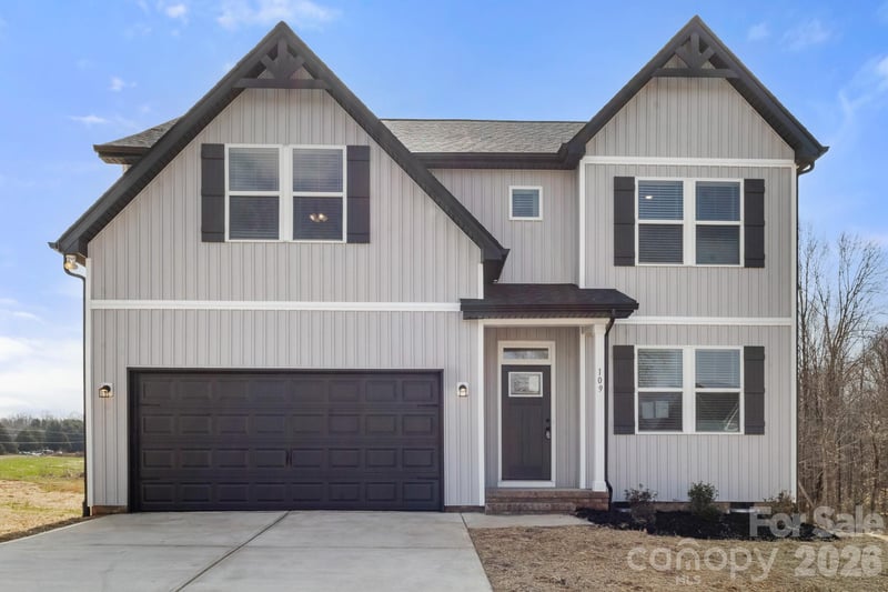 109 Indian Wells Ct, Harmony, NC 28634