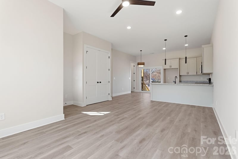 1021 Elm St, Kannapolis, NC 28081