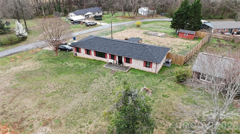 701 Cherry Ln, Shelby, NC 28150