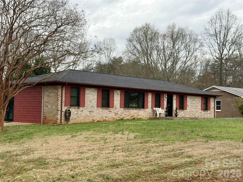 701 Cherry Ln, Shelby, NC 28150