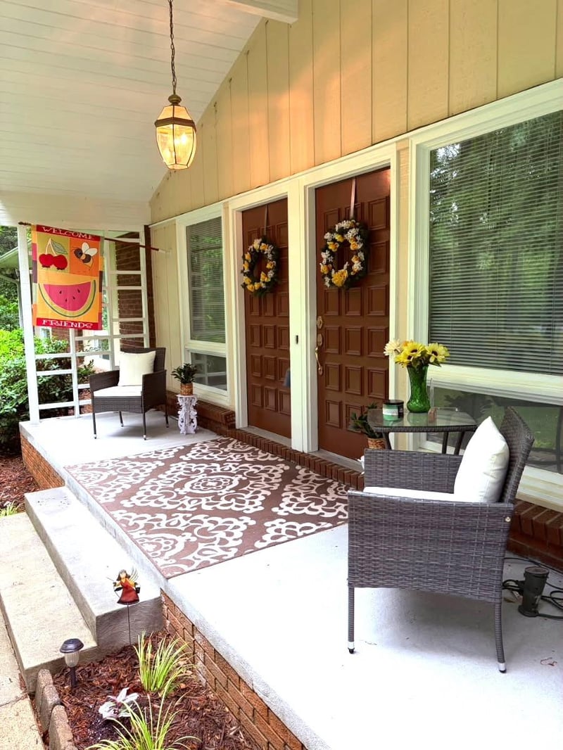 106 Laurel Ln, Etowah, NC 28729