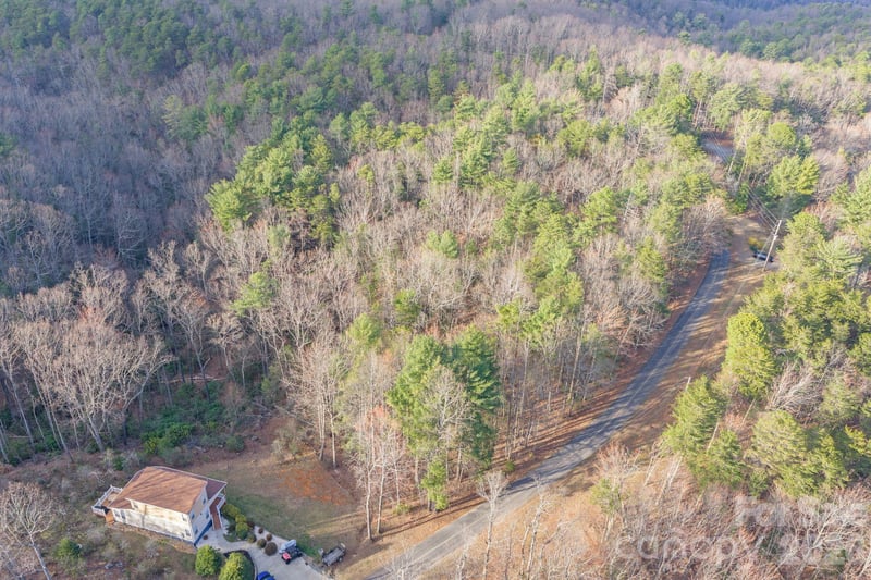 Holly Rd, Connelly Springs, NC 28629