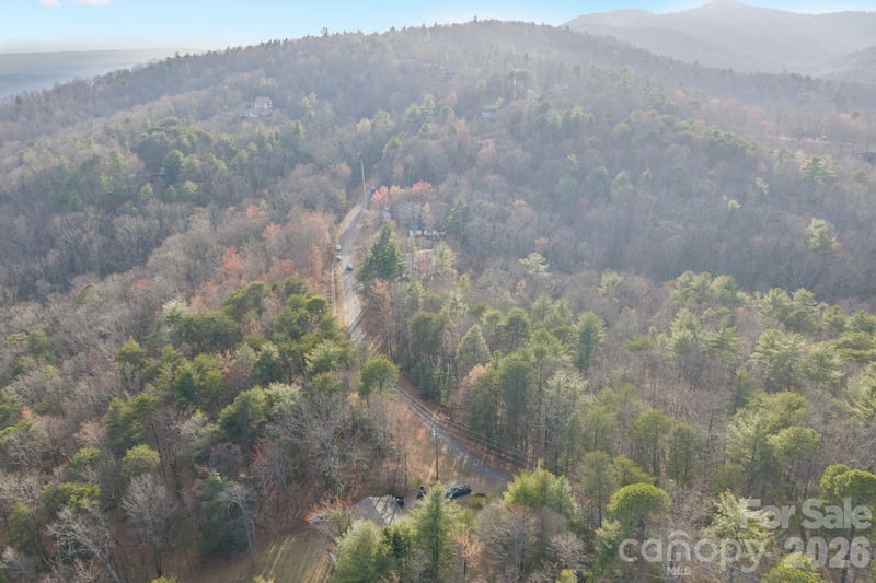 Holly Rd, Connelly Springs, NC 28629