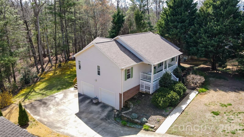 1499 Brentwood Pl, Morganton, NC 28655