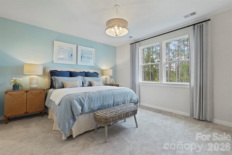 1083 Arundle Rd, Sherrills Ford, NC 28673