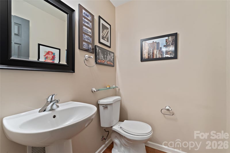 11138 Saintsbury Pl, Charlotte, NC 28270