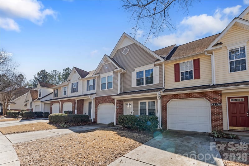 11138 Saintsbury Pl, Charlotte, NC 28270