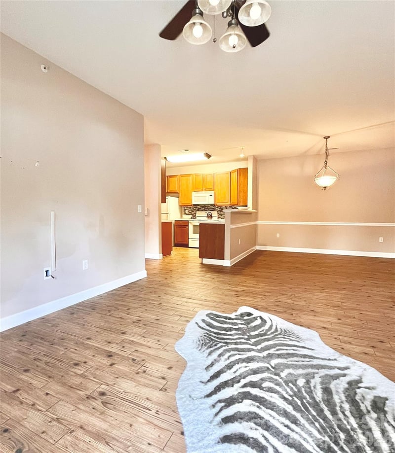 11264 Hyde Pointe Ct, Charlotte, NC 28262