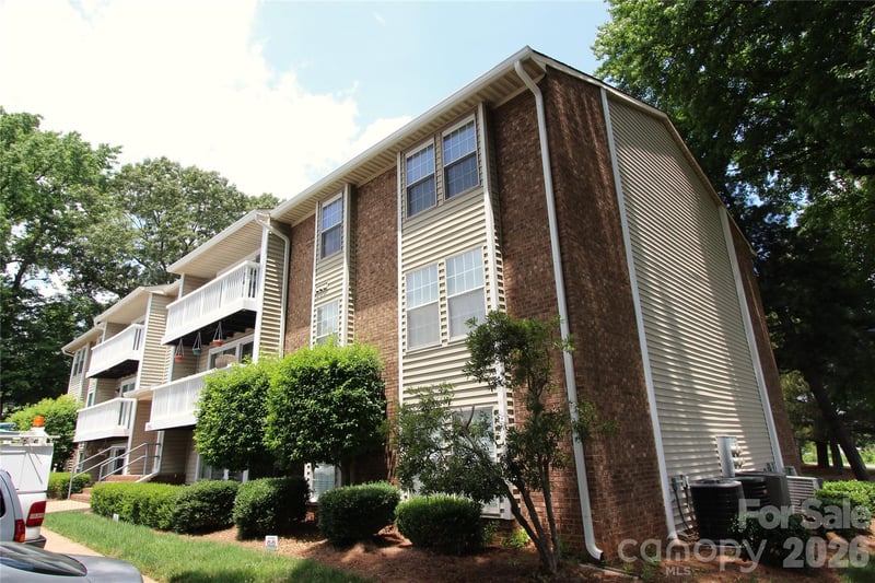 1645 Arlyn Cir #M, Charlotte, NC 28213