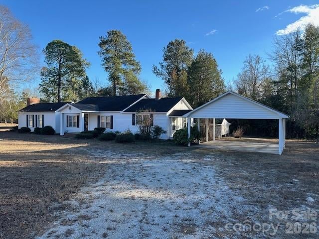 2073 John Munn Rd, Bethune, SC 29009
