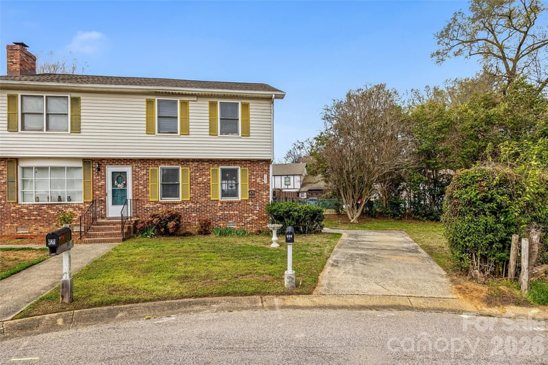 123 Neely Ct, Rock Hill, SC 29732