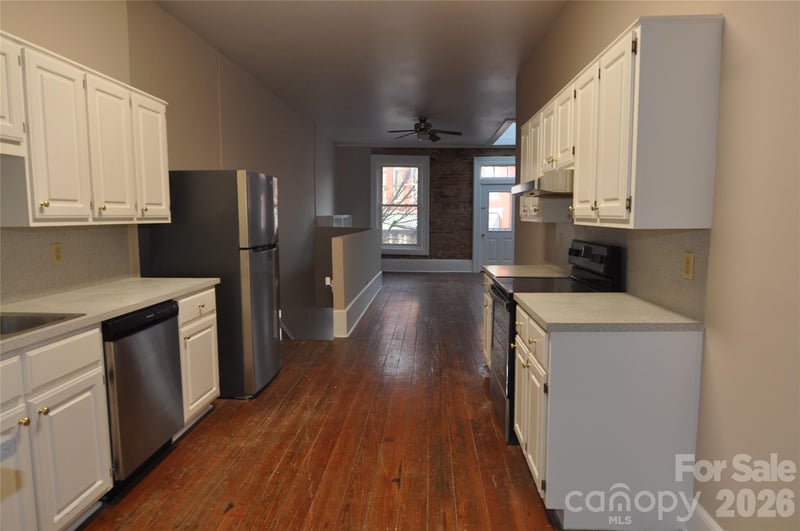 107 Gadsden St, Chester, SC 29706