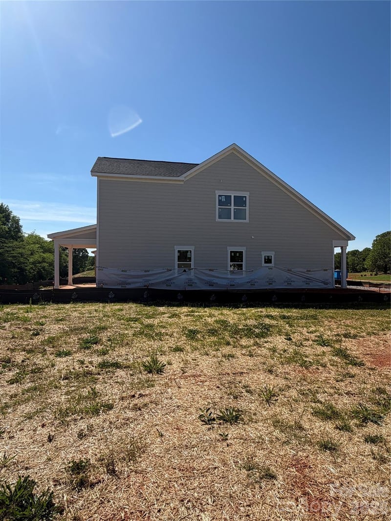 109 Honeycomb Ct, Statesville, NC 28625