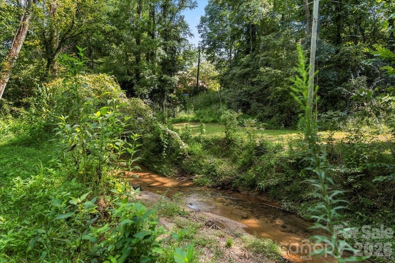 00 Bell St, Mount Holly, NC 28120