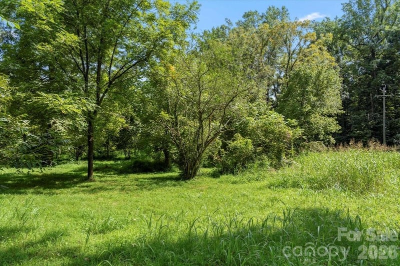 00 Bell St, Mount Holly, NC 28120