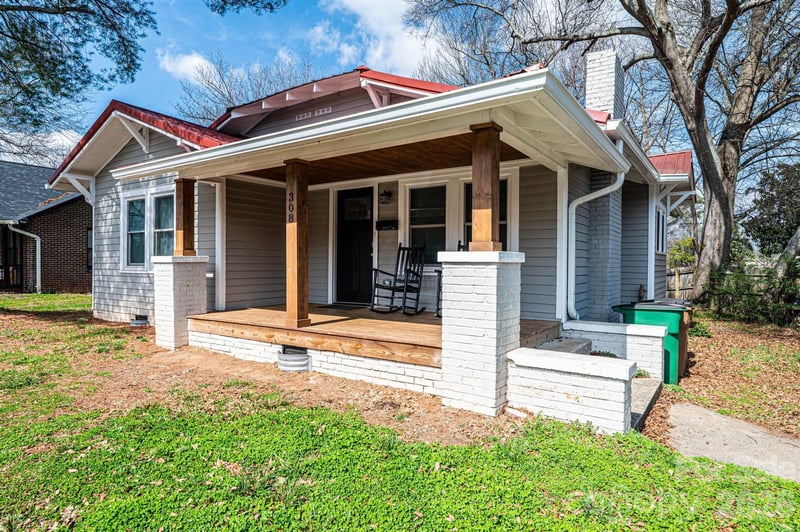 308 Sycamore St, Lincolnton, NC 28092