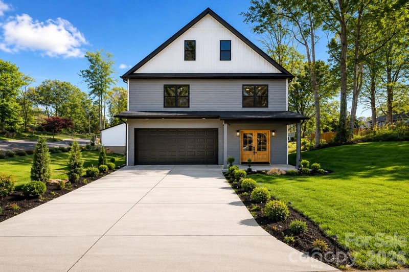 908 30th Avenue Dr, Hickory, NC 28601