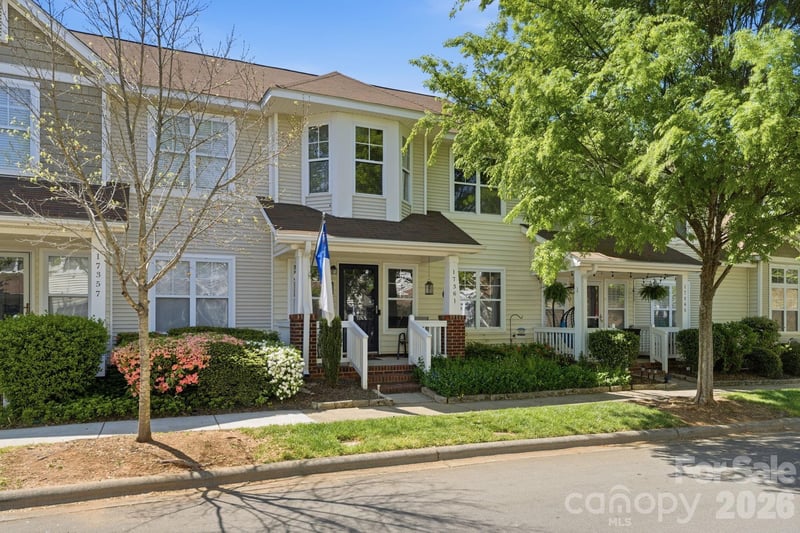 17361 Villanova Rd, Huntersville, NC 28078
