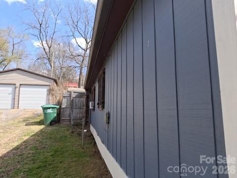 129 Harrison St, Swannanoa, NC 28778