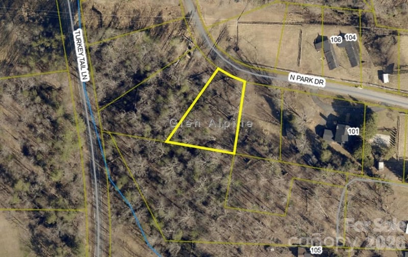 North Park Dr #6, Morganton, NC 28655