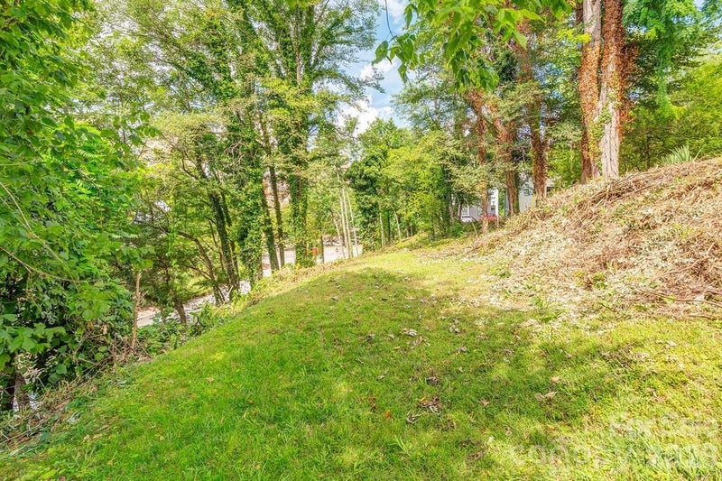 99999 Hazzard St #15, Asheville, NC 28801